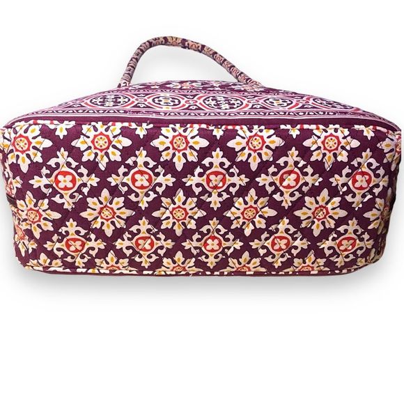 Beautiful NWOT Vera Bradley Medallion Bowler Purse Satchel Handbag  Retired - Picture 6 of 13